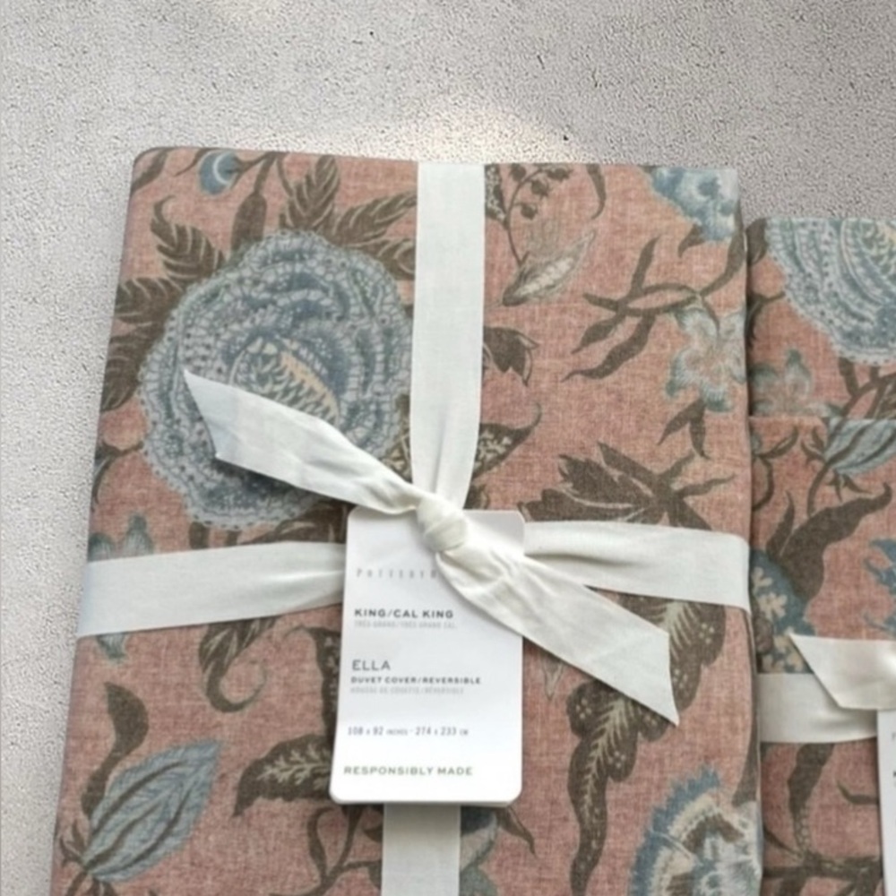 Pottery Barn Ella Reversible Duvet Cover King/Cal  King & 2 standard Shams NEW